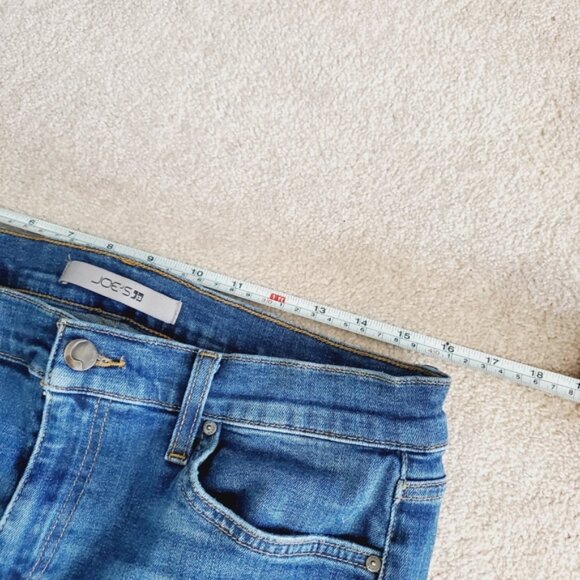 Anthropologie Joe's Jeans High Rise Skinny Distressed Ankle Stretch Jeans 32 - Picture 6 of 10